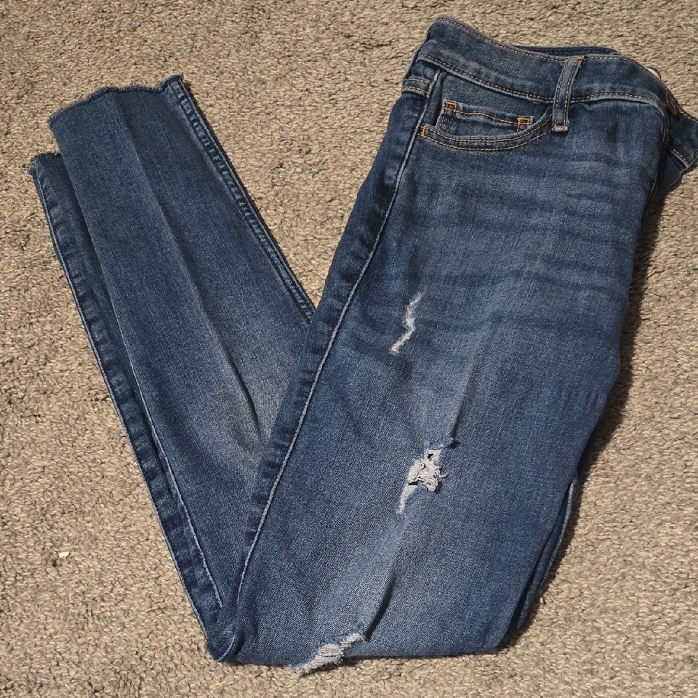 Hollister Women's Blue Distressed Skinny Jeans